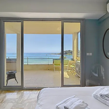 Bagatelle Exceptional Location With Stunning Sea Views דירה